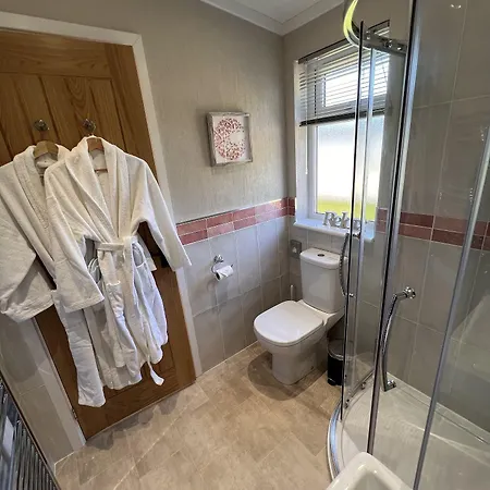 Hotel Hollicarrs - Dragonfly 3*