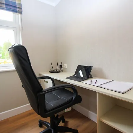 Hollicarrs - Dragonfly 3*